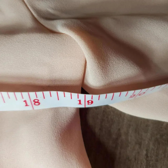 Spense Light Pink Peach Sheer V-Neck Blouse Women's Size Small EUC - Picture 14 of 15